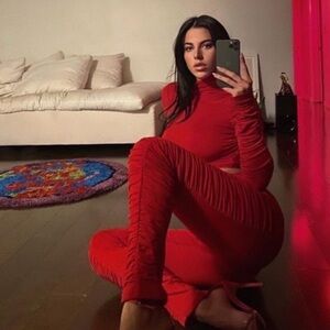 I.AM.GIA Pant Estella Ruched Front Zipper Stretchy Red M EUC